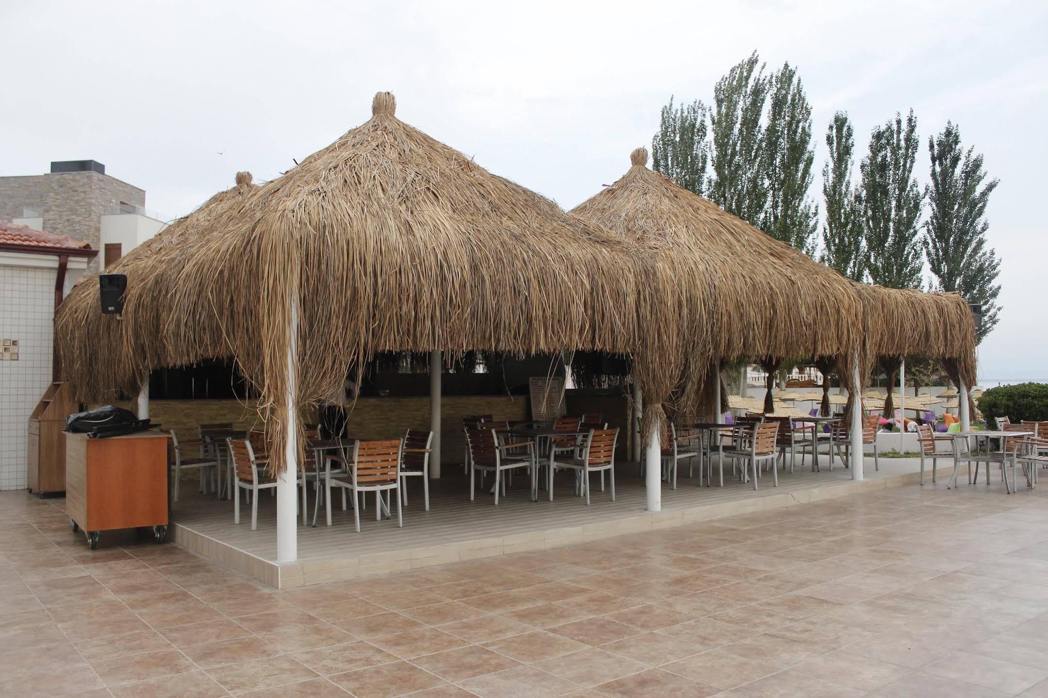 Rena Hotel Kucukkuyu Buitenkant foto